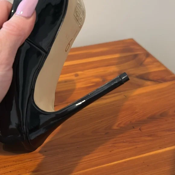 Mix No. 6 Black Heels - Picture 7 of 7